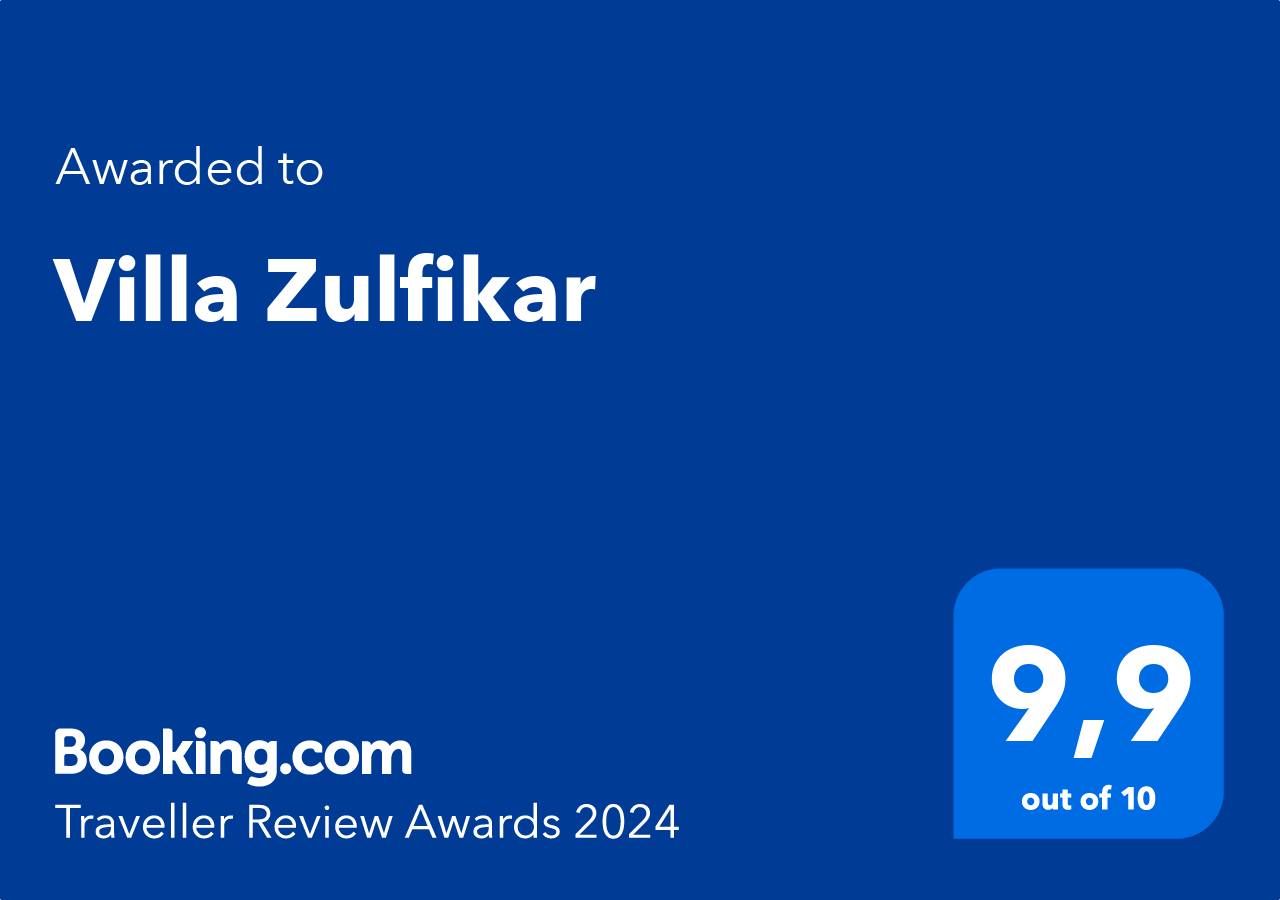 Booking.com Traveller Review Award 2024 - Score 10 out of 10